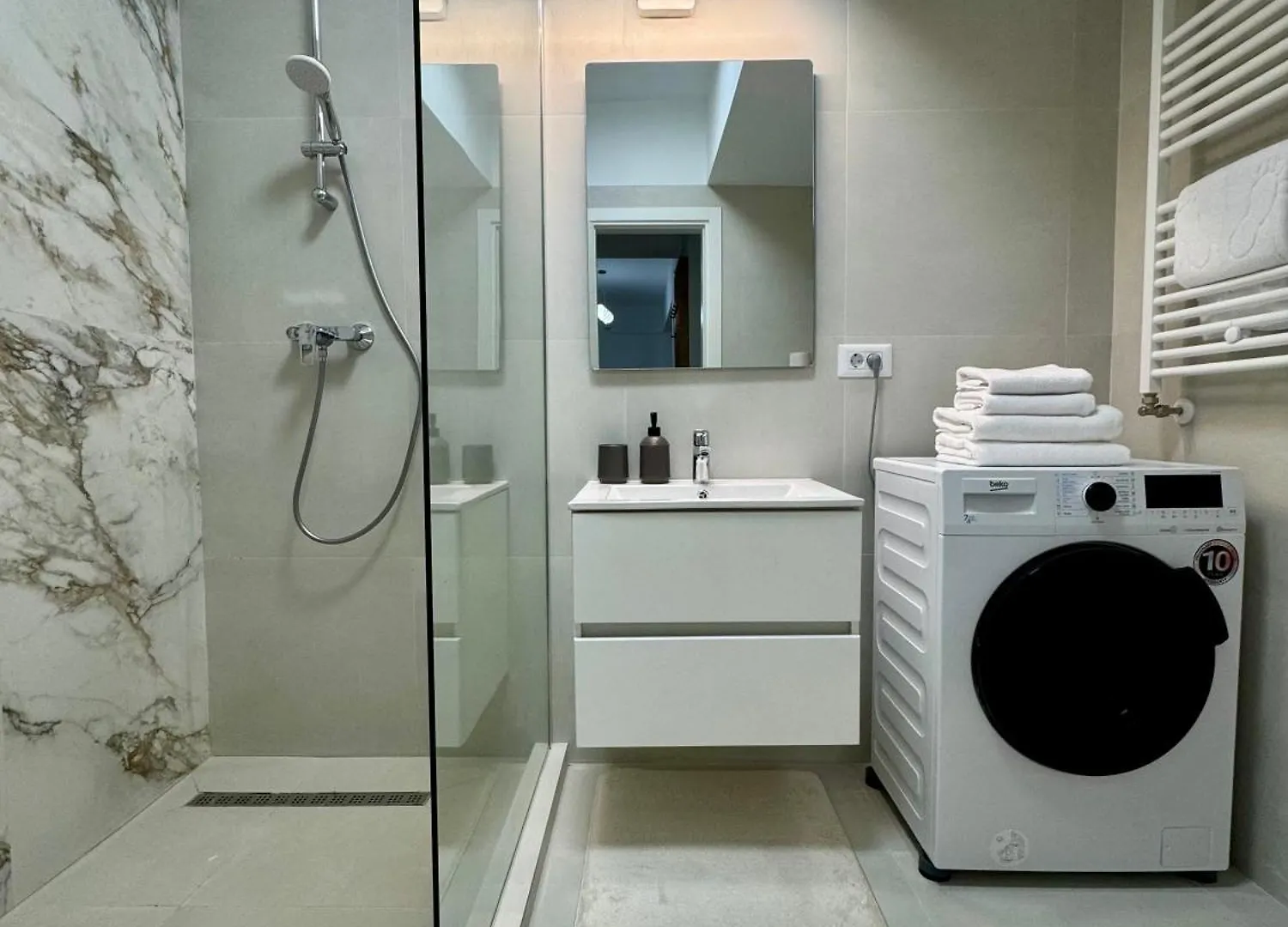 Apartament 1 Decembrie 1918 Bucharest 0*,  Romania